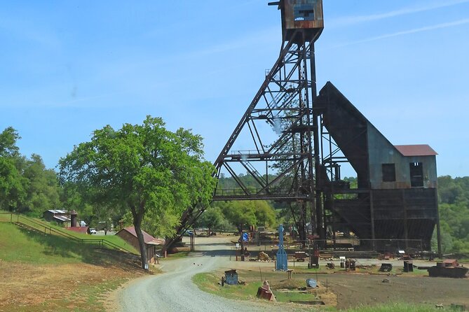 A Highway 49 Drive: a Self-Guided Audio Tour From Placerville to Jackson - User Reviews