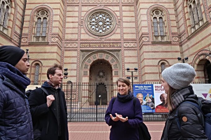 A Journey Through Jewish Budapest - Walking Tour - Customer Reviews and Ratings