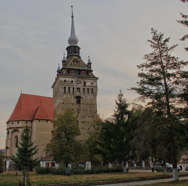 A Journey Through the Middle Ages Plus a Traditional Meal. - Key Points