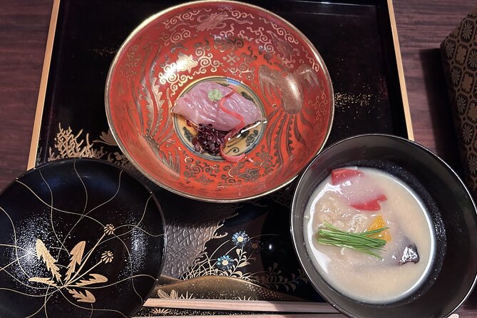 A Luxury Tour of One of Niigata's Historic Treasured Residences - Mochi Pounding Experience