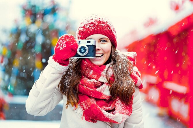 A Magical Christmas Tour in Philadelphia - Exploring LOVE Park and Christmas Market
