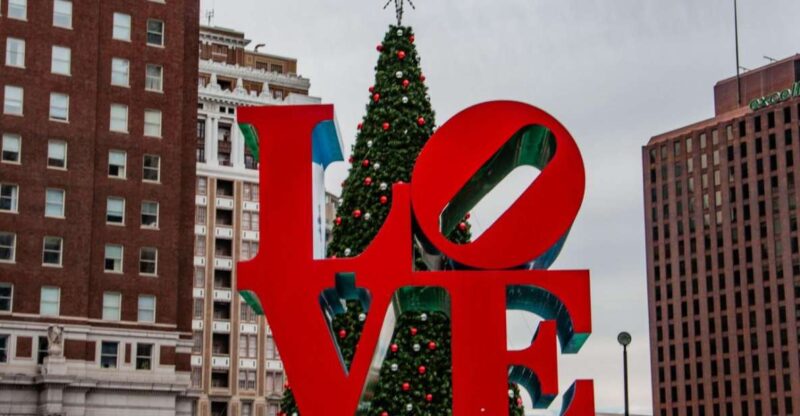 A Magical Christmas Tour in Philadelphia - Key Points