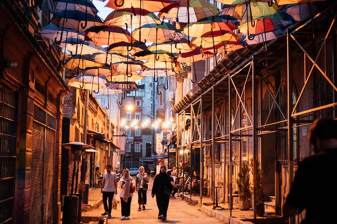 A Magical Evening in Istanbul: Private City Tour - Nightlife Exploration