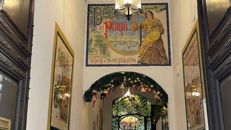 A Malaga Meander: The Ancient City's History - Audio Tour - Included Features