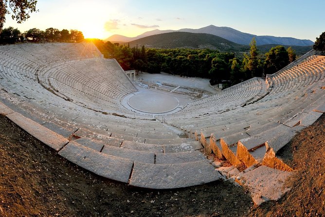 A Must-See Anc. Epidaurus, Mycenae & Nafplion Premium Full Day Tour By Locals - Exploring the Nafplion Town
