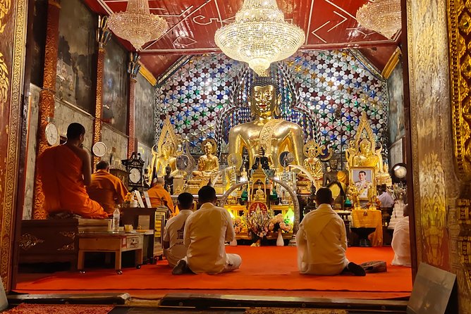 A Must: Serene Sunrise, Temple at Dawn to Beat the Crowd & Alms to Monks - Affordable Tour Pricing