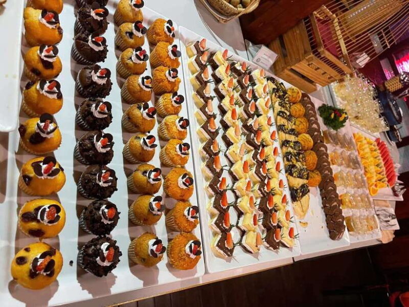 A O Show And Dinner Cruise On Saigon River Private Tour - Main Sites