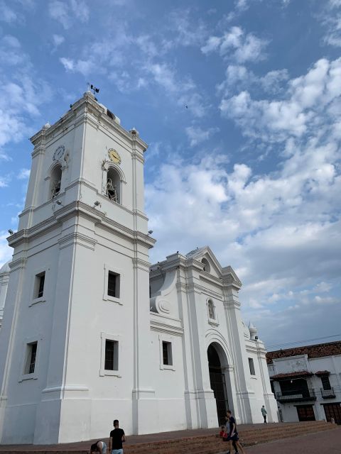A Pearl in the Caribbean-Walking Tour in English (Tip Based) - San Francisco Square