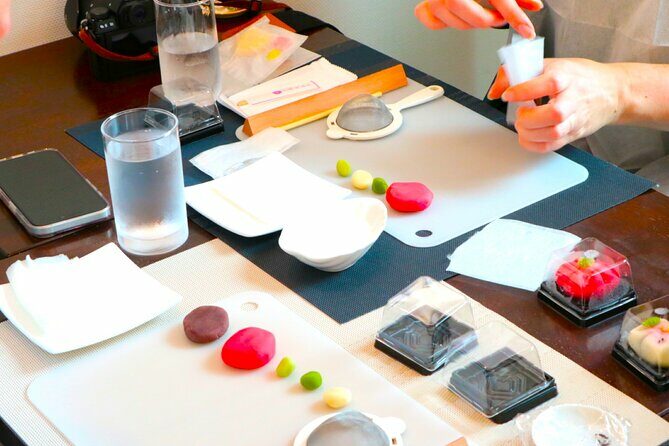 A perfect Japanese experience: Tea Ceremony and Mochi Forming - An Authentic Small-Group Cultural Journey