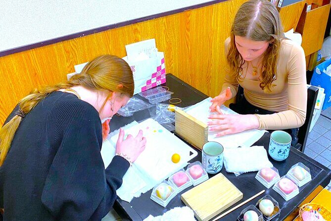 A perfect Japanese experience: Tea Ceremony and Mochi Forming - The Value of a Cultural and Culinary Hands-On Experience