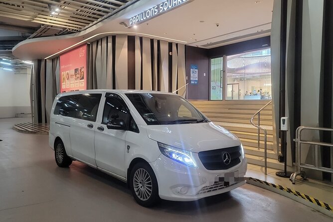 A Private City Tour of Hong Kong With Mercedes-Benz - Accessibility Details
