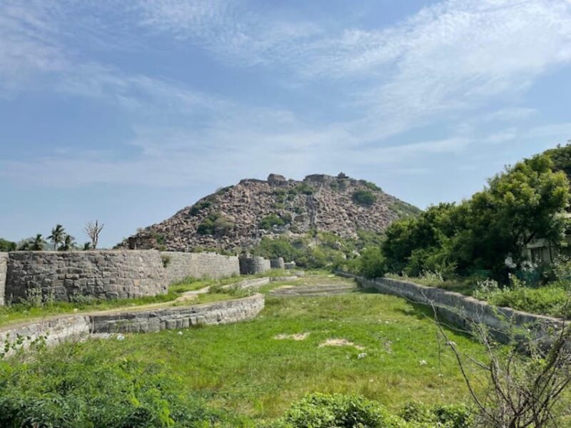 A Private Day Tour From Chennai to Gingee & Thiruvannamalai - Itinerary Details