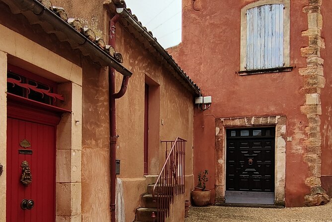 A Private Tour Between Cassis and the Villages of the Luberon - Accessibility and Transportation