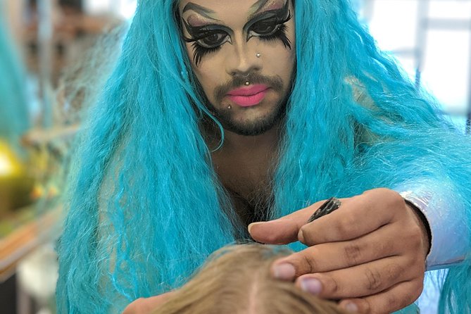 A Queer Day Out: History, Fashion, Beer & More With a Queer Guide - Queer Spaces and Discussions