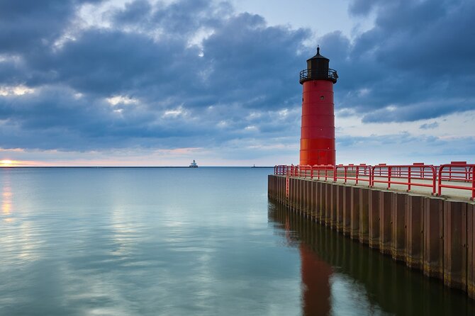 A Romantic Journey Through Milwaukee - Exploring Milwaukees Riverwalk