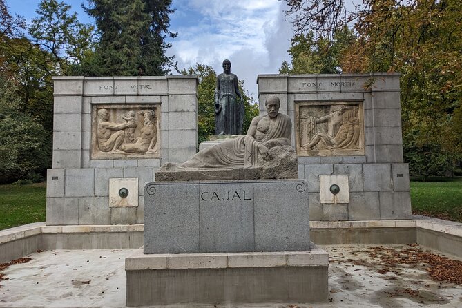 A Self-Guided Tour of El Retiro Park's Rise, Ruin and Redemption - From Regal Gardens to Public Sanctuary