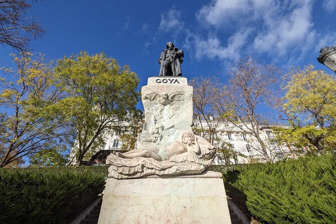 A Self-Guided Tour of El Retiro Park's Rise, Ruin and Redemption - Uncovering the Parks Hidden Gems