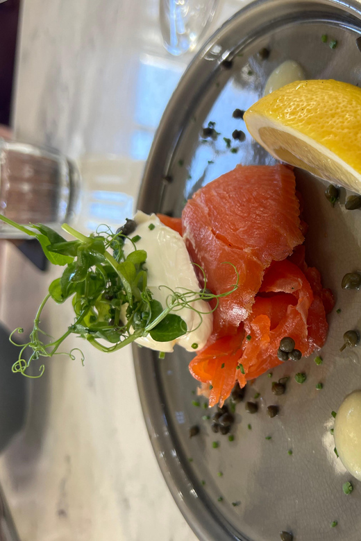A Taste Of Edinburgh Food Tour. Includes All Food & Drinks - Cancellation Policy