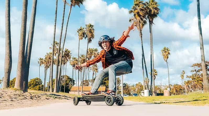 A Taste Of Electric Skateboarding on Siargaos Coastal Roads - Key Points