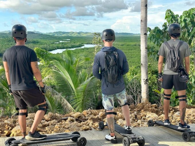 A Taste Of Electric Skateboarding on Siargaos Coastal Roads - Tour Duration and Group Size