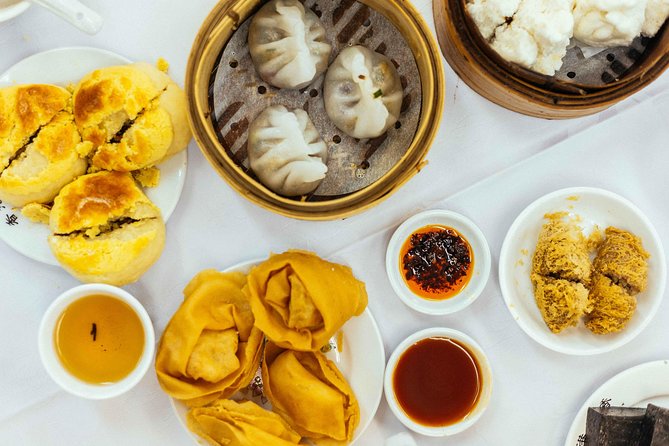 A Taste of Hong Kong: Private Tour With Locals - Cultural Immersion and Insights