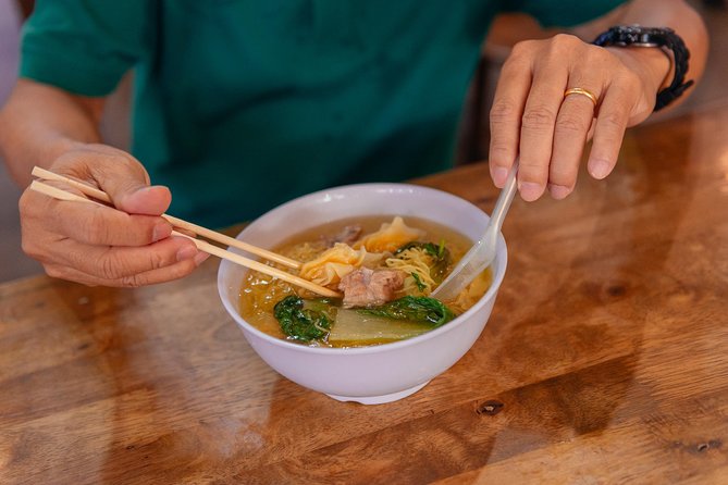 A Taste of Singapore: Hawker Center Private Customized Food Tour - Whats Included