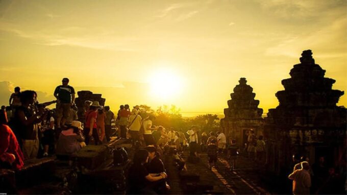 A Ten-Day Exploration of Cambodia. - Kep and Koh Tonsai Boat Trip
