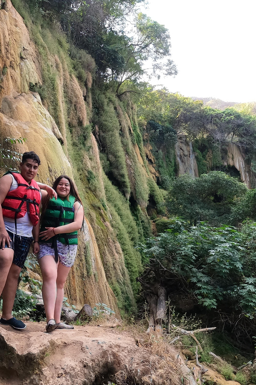 A Thousand Waterfalls Taxco - What to Wear