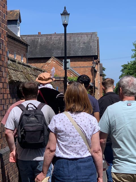 A Tour of Warwick With Queen Elizabeths Secret Lover - Experience Highlights