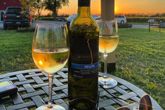 A Twilight Wine Adventure with 3-Course Dinner - Key Points