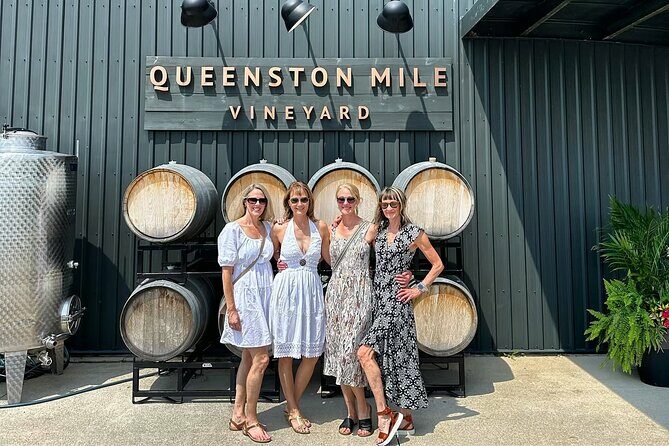 A Twilight Wine Adventure with 3-Course Dinner - Who Will Love This Tour?