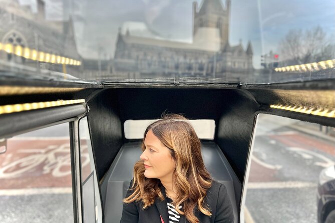 A Unique and Fun 1 Hour City Tour of Dublin - Tour Features