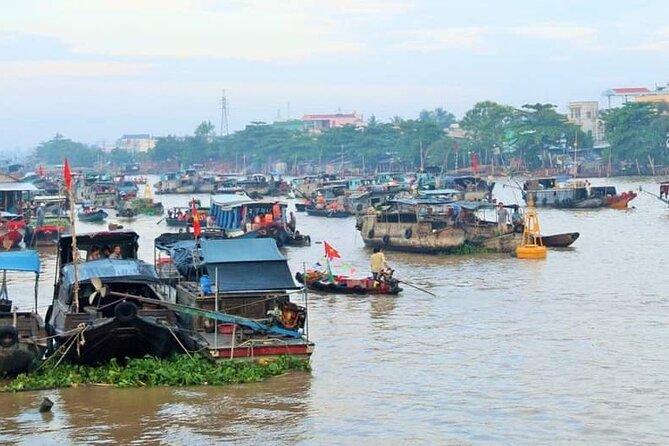 A Unique Tour of the Floating Market Includes a Cacao Plantation. - Participant Suitability