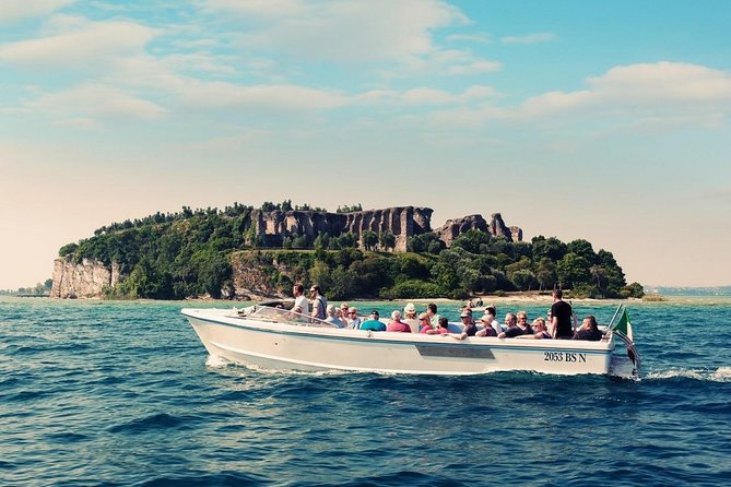 A Walking Tour and a Mini-Cruise in Sirmione - Itinerary