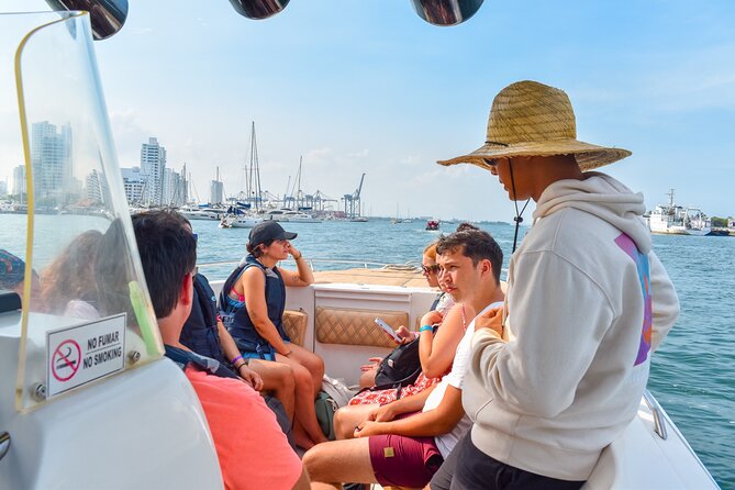 A Whole Day to the 5 Rosario Islands With Snorkeling and Plankton - Tour Guide Evaluation