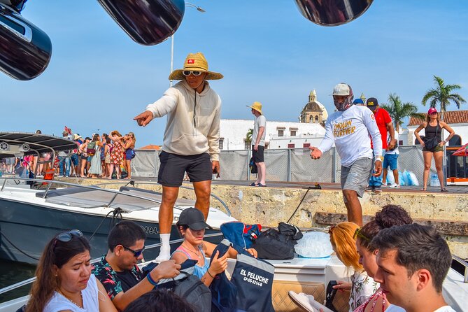 A Whole Day to the 5 Rosario Islands With Snorkeling and Plankton - Traveler Feedback and Impressions