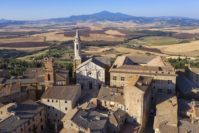 A Wine Bliss in Montalcino, Montepulciano, Val Dorcia - Pairing Wine With Local Cuisine