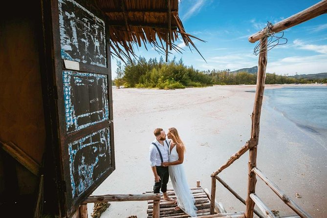 A01- Honeymoon Photos at Ao Nang-Klong Muang Beach - Capturing Romantic Moments