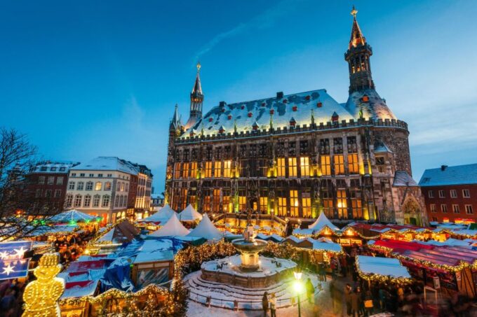 Aachen Center: One Day Audio Tour Experience - Customer Feedback Highlights
