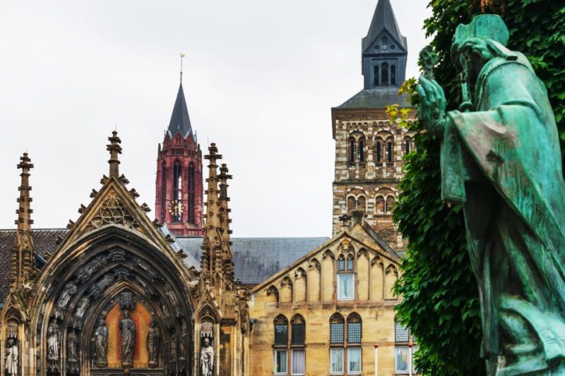 Aachen: City Exploration Game and Tour - Itinerary and Locations