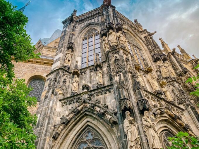 Aachen: English Self-Guided Audio Tour on Your Phone - Itinerary Highlights