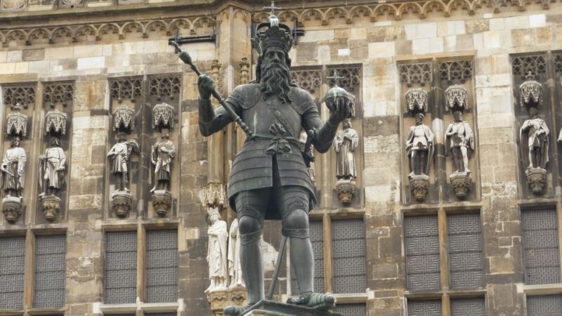 Aachen: Old Town Self-guided Fountain Rally - Experience Highlights