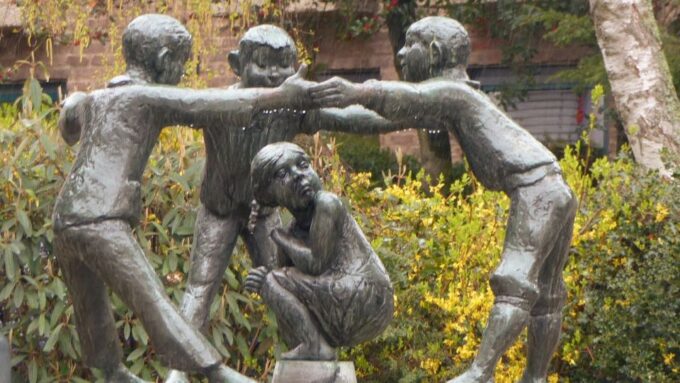Aachen: Old Town Self-guided Fountain Rally - Frequently Asked Questions
