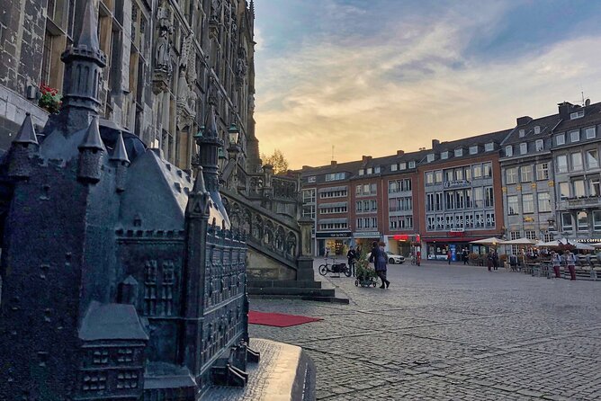 Aachen Self-Guided Tour and City Game  - Cologne - Review Distribution