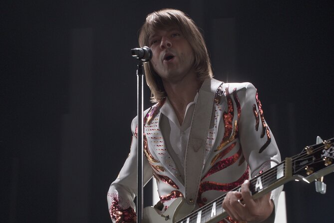 ABBA Voyage Tickets in London - Traveler Participation and Requirements