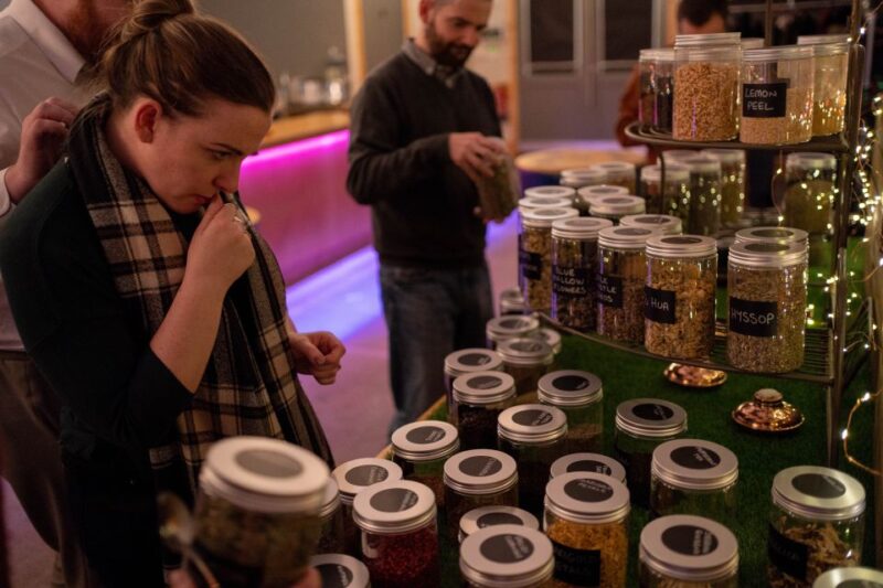 Aberdeen: Gin Distillery Discovery Tour With Welcome Drink - Accessibility and Cancellation Policy