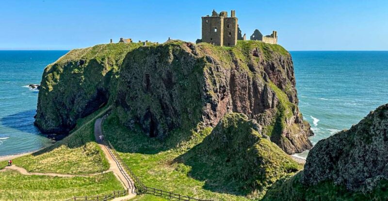 Aberdeen&Shire Castle & Distillery Private Group 1 Day Tour - Itinerary Highlights
