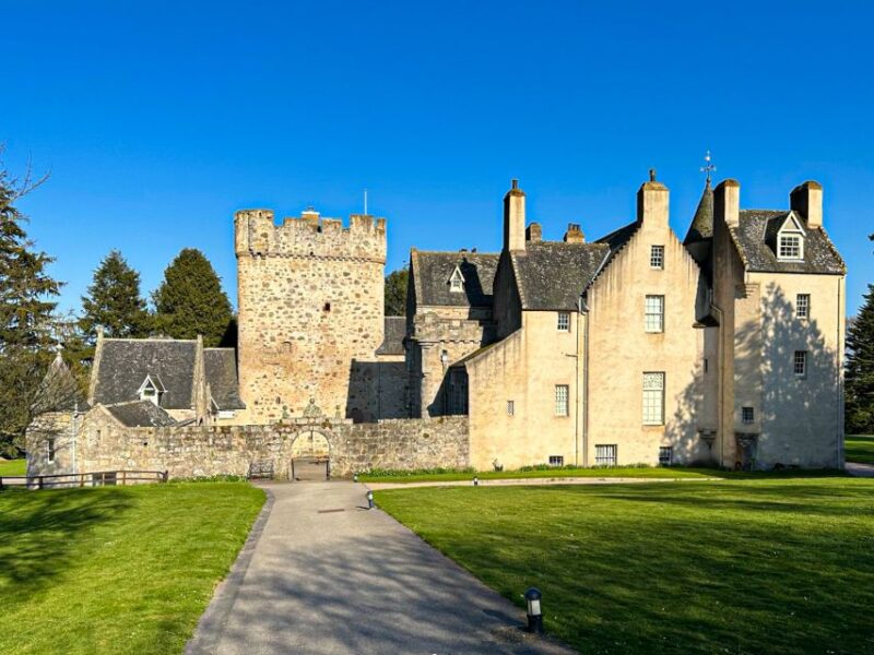 Aberdeen&Shire Castle & Distillery Private Group 1 Day Tour - Pickup and Dropoff