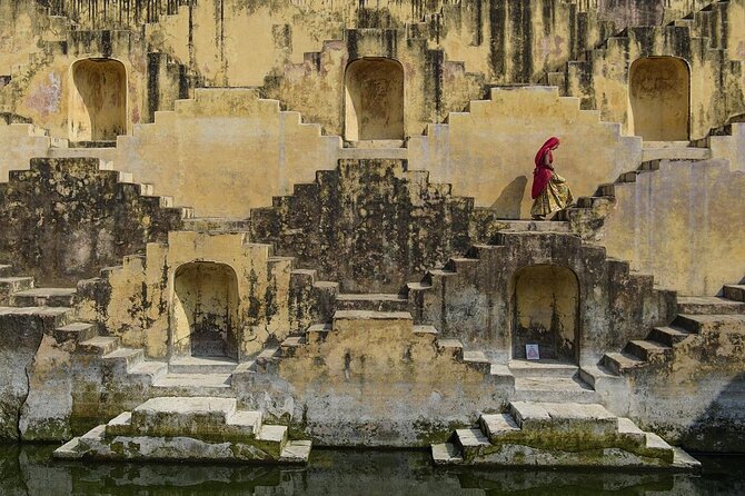 Abhaneri Chand Baori Stepwell One Day Trip From Jaipur - Key Points