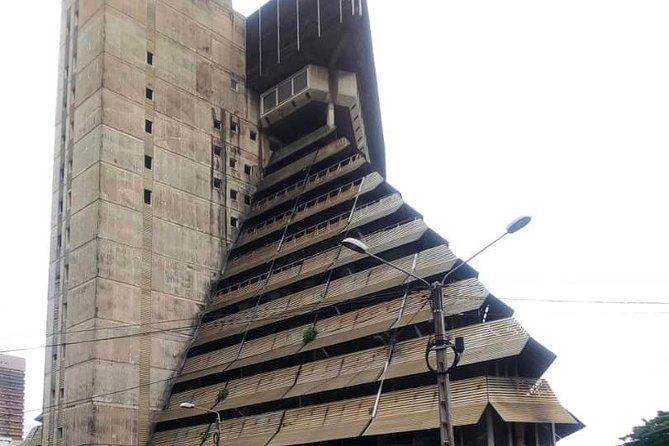 Abidjan Walking Tour (French and English) - Tour Inclusions and Details